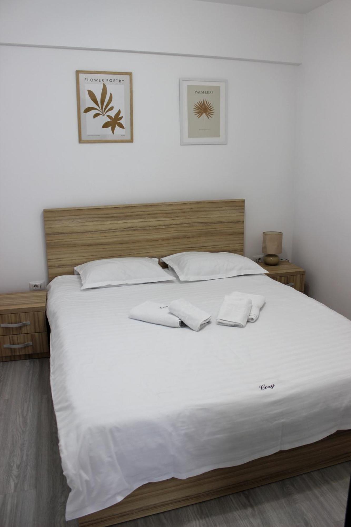 Cozy Apartments In Centre Of Suceava Near Kaufland And University Extérieur photo